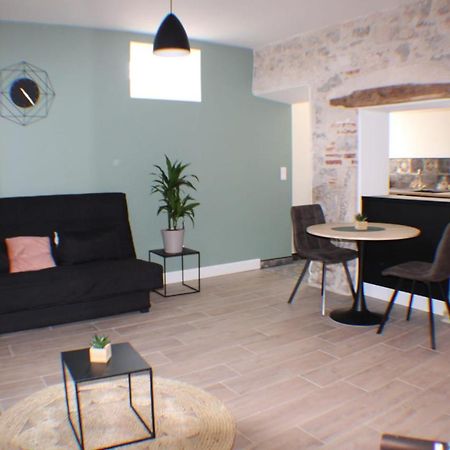 Joli Studio En Rez-De-Chaussee Pradines  Kültér fotó